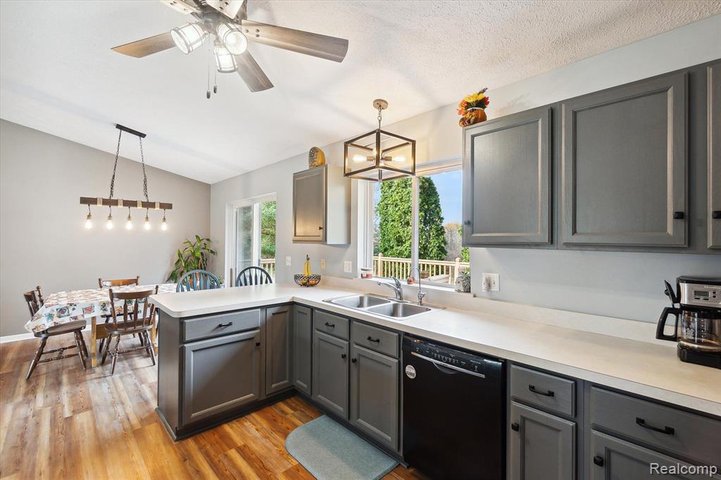 5107 East Allen Road Howell, MI 48855 - Photo 4 of 25
