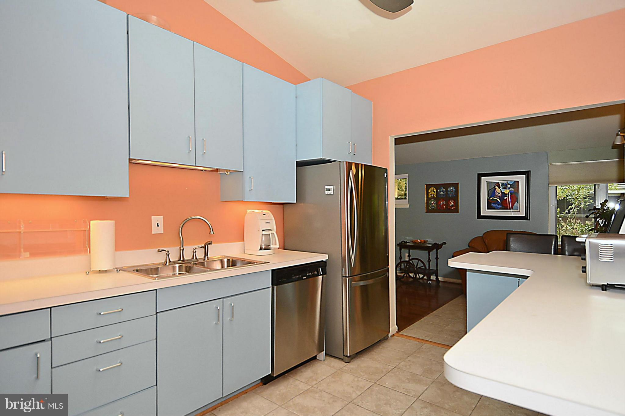506 Sisson Street Silver Spring, MD 20902 - Photo 11 of 30 Kitchen
