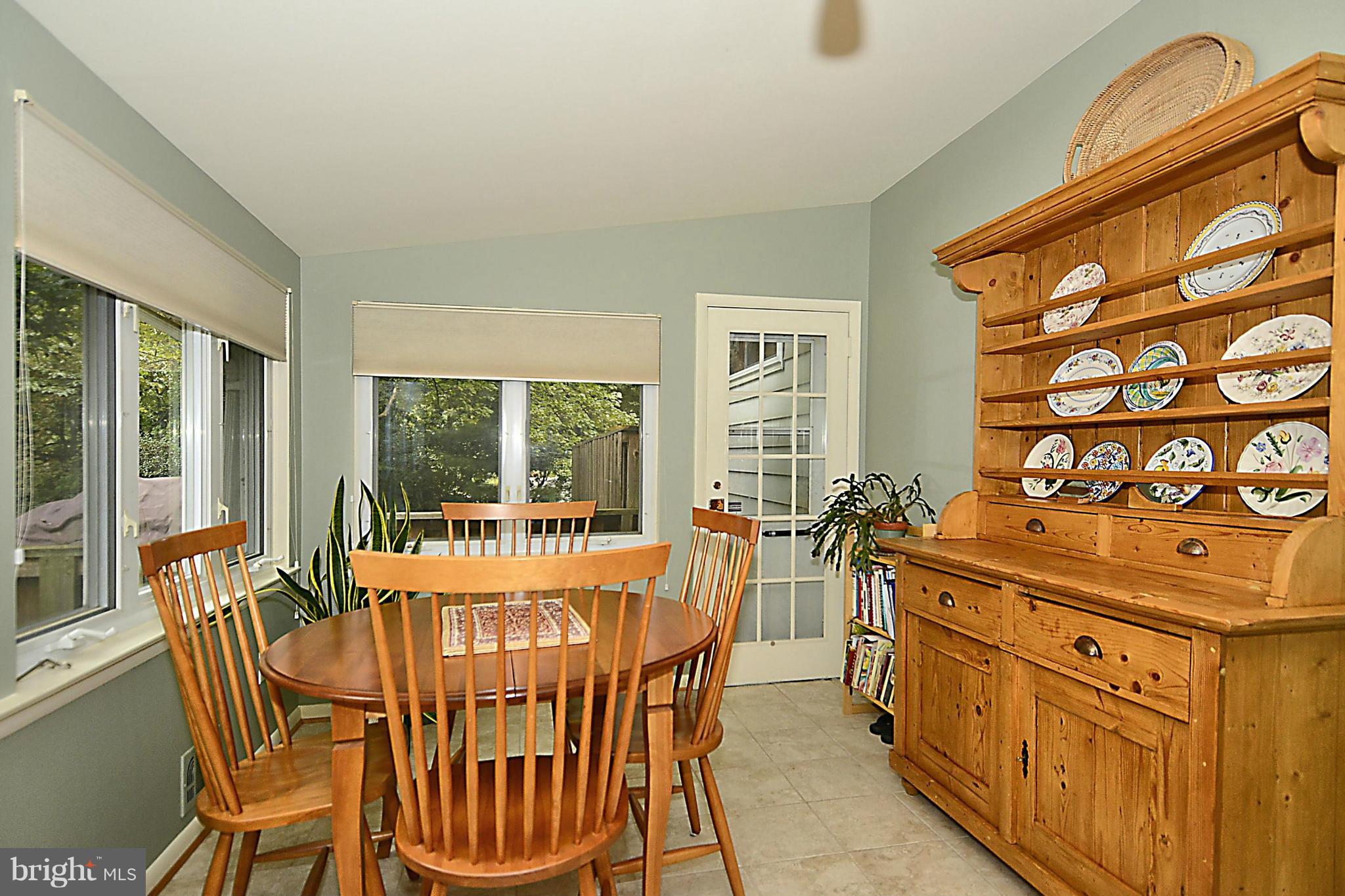 506 Sisson Street Silver Spring, MD 20902 - Photo 12 of 30 Breakfast Room