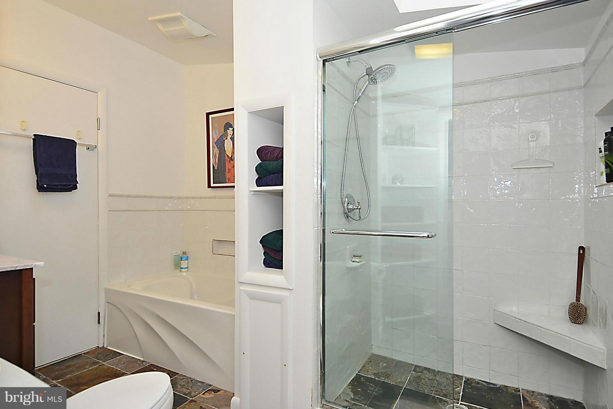 506 Sisson Street Silver Spring, MD 20902 - Photo 18 of 30 Bath (Master)