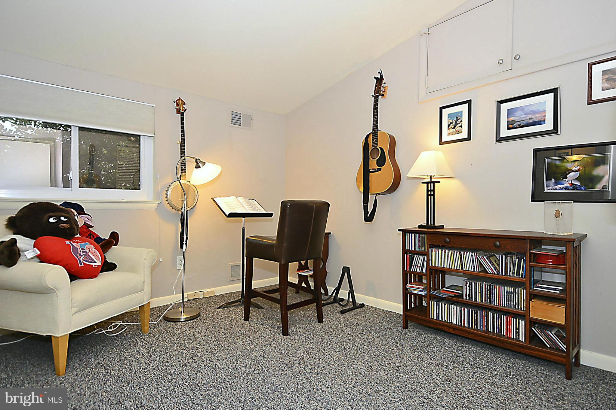 506 Sisson Street Silver Spring, MD 20902 - Photo 20 of 30 Bedroom 3