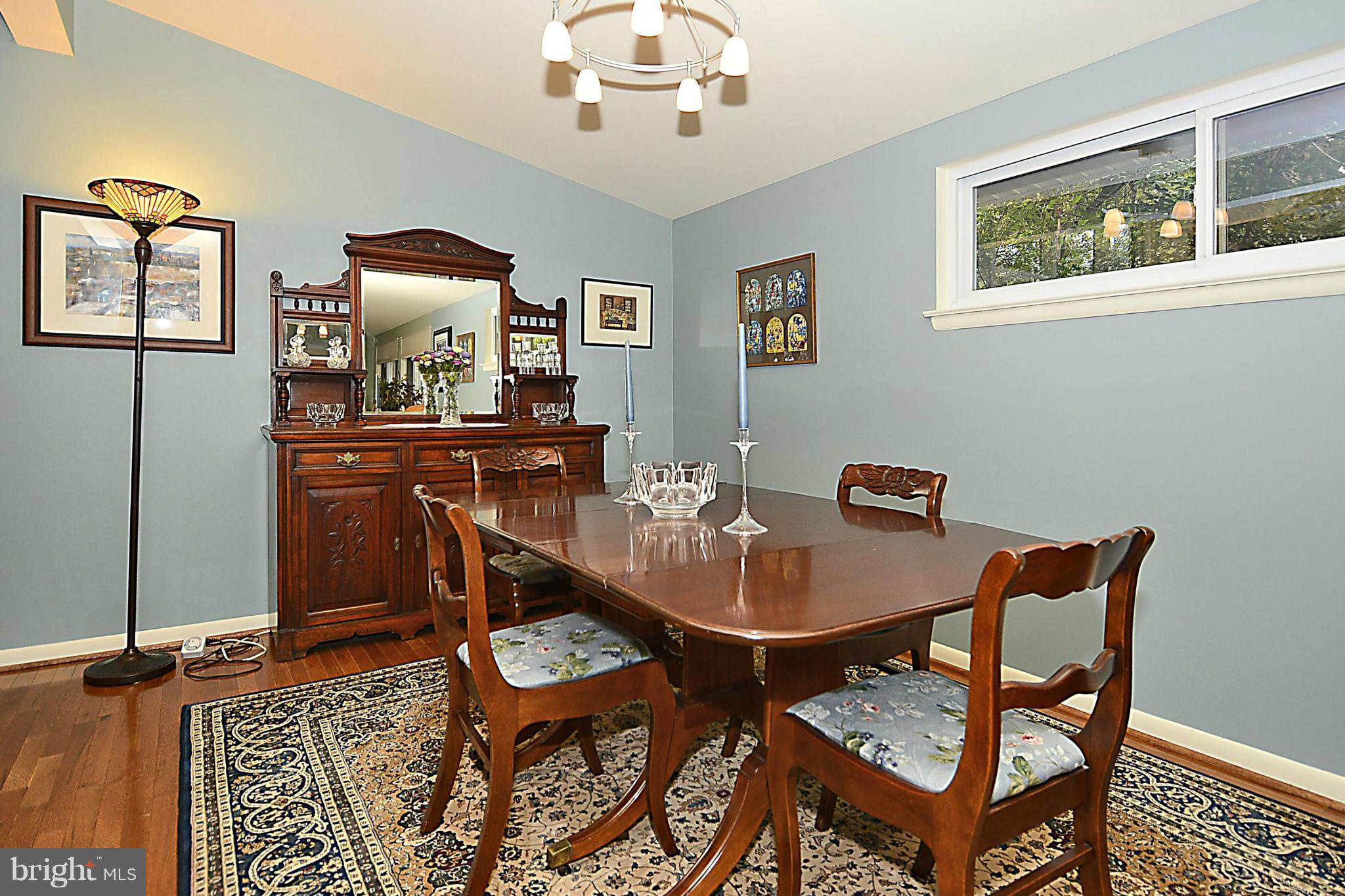 506 Sisson Street Silver Spring, MD 20902 - Photo 8 of 30 Dining Room