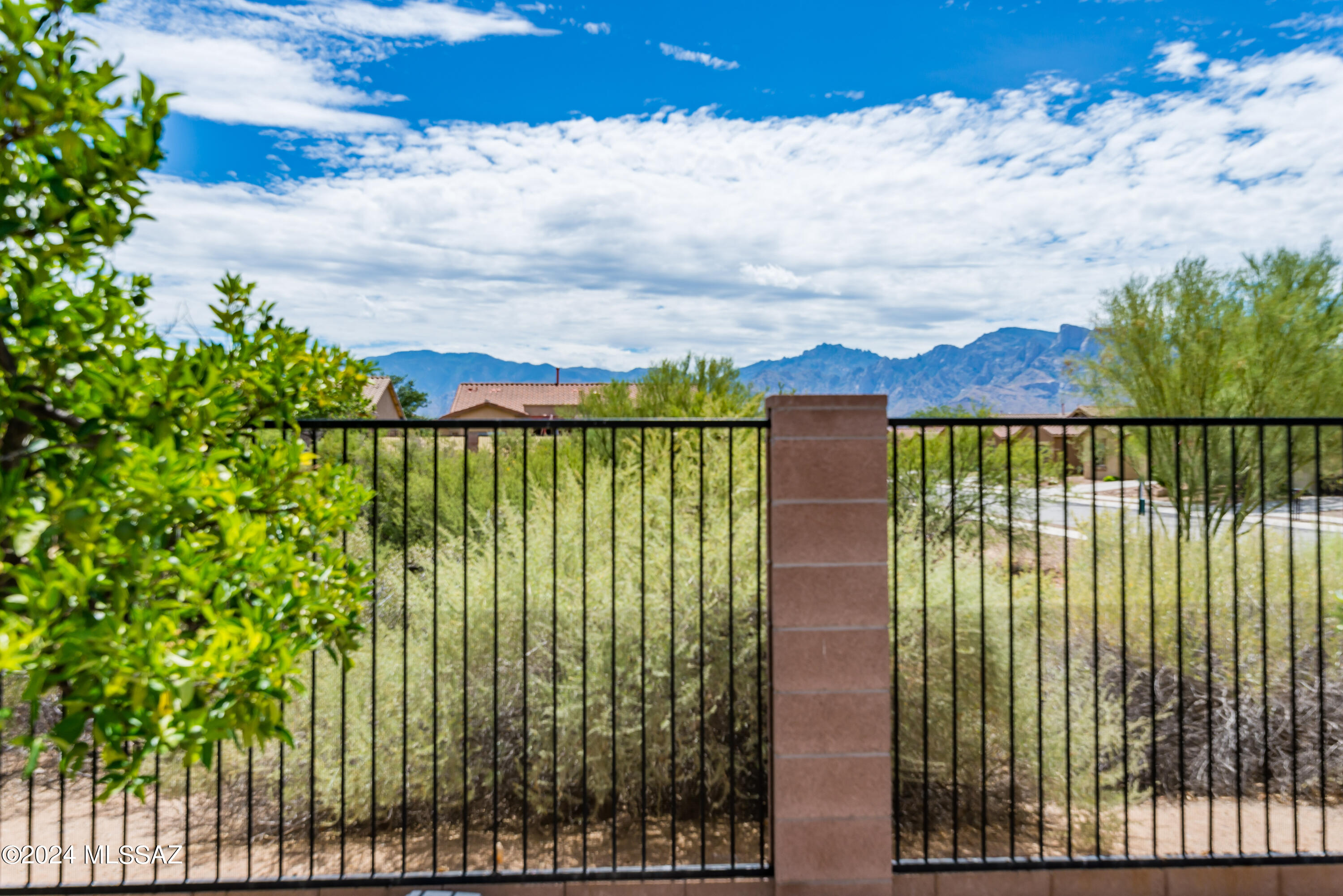 11640 North Peaceful Night Road Tucson, AZ 85737 - Photo 9 of 35 Gallery Image 9