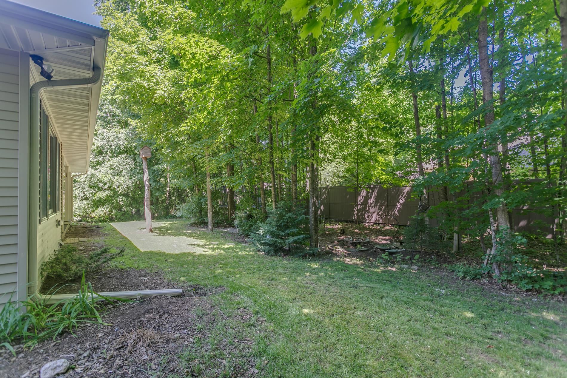 1387 Radcliff Road Neenah, WI 54956 - Photo 59 of 65