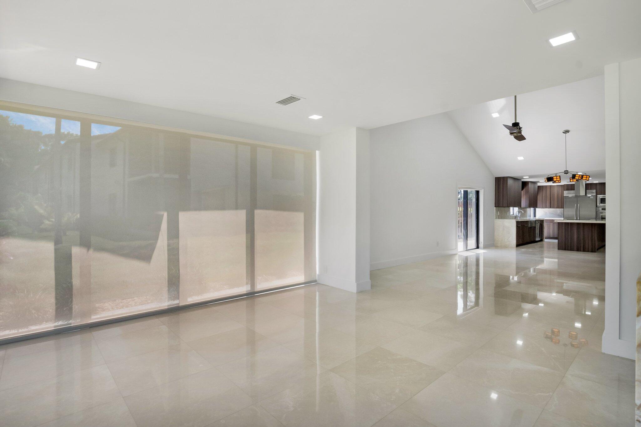 21922 Cypress Drive Boca Raton, FL 33433 - Photo 14 of 47 20-web-or-mls-DSC_1211