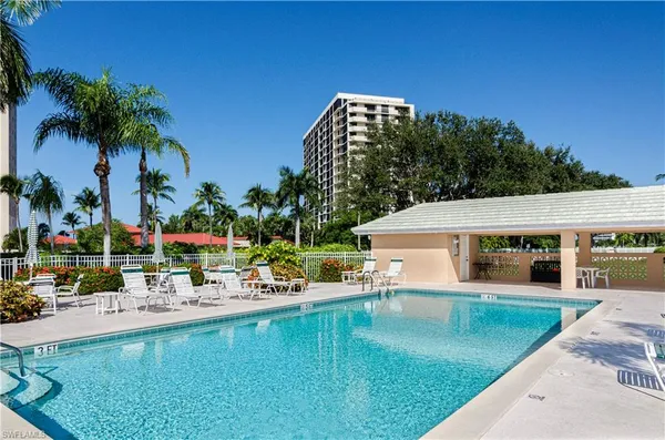 $12,000 | 10682 Gulf Shore Drive, Unit C204, Naples, FL 34108