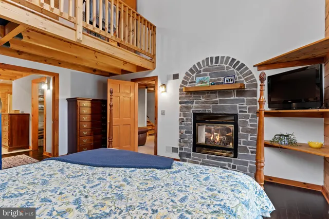 $525,000 | 27 Chelsea Lane, Carlisle, PA 17015