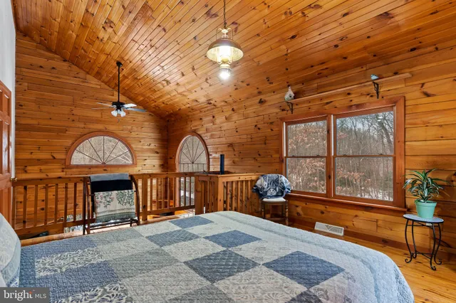 $525,000 | 27 Chelsea Lane, Carlisle, PA 17015