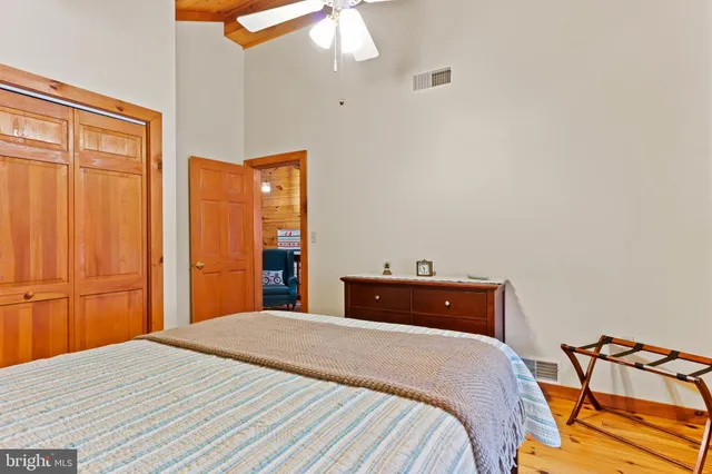 $525,000 | 27 Chelsea Lane, Carlisle, PA 17015