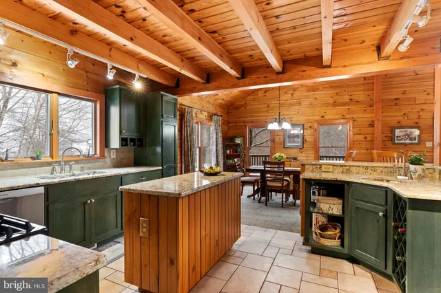 $525,000 | 27 Chelsea Lane, Carlisle, PA 17015