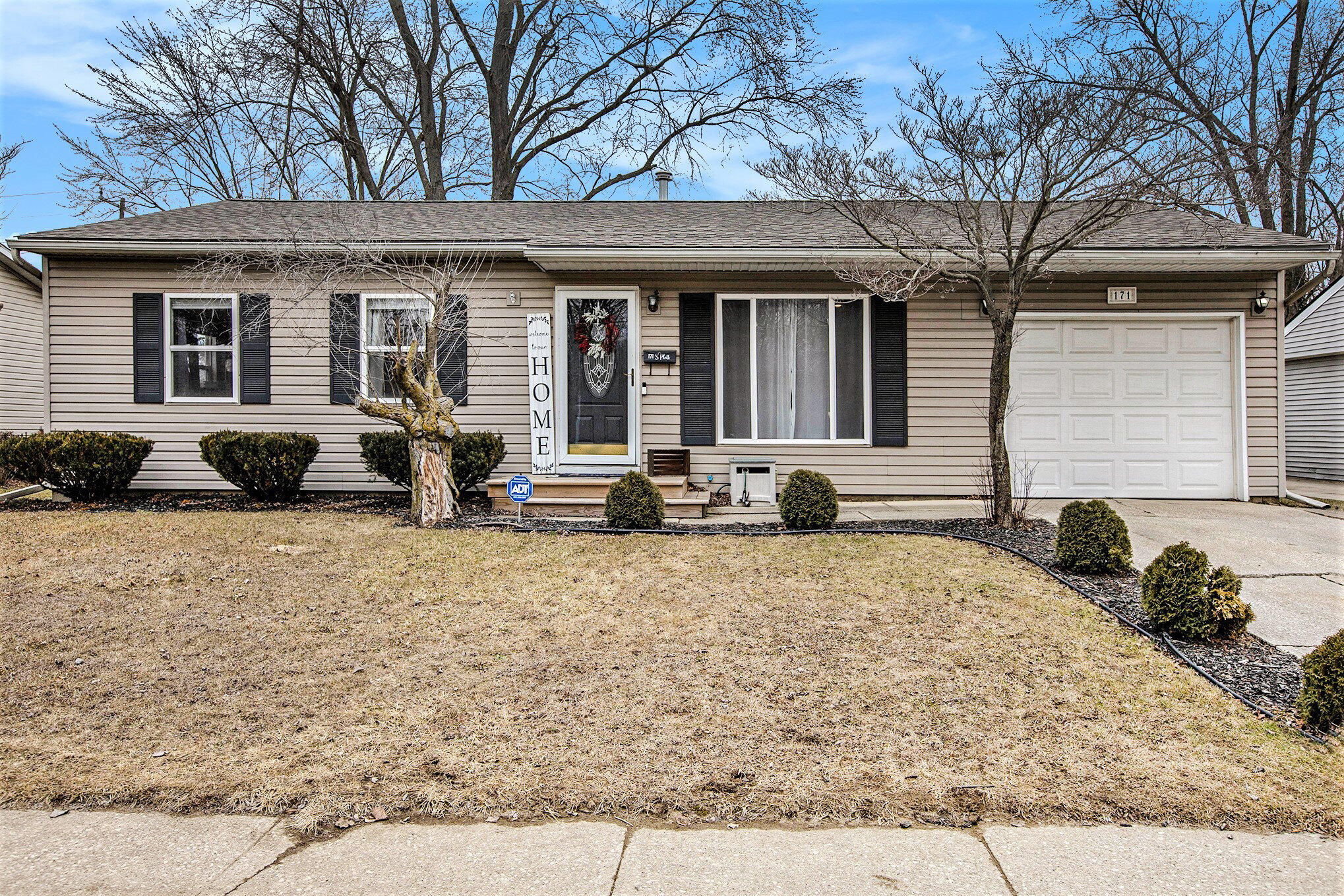 171 South Platt Road Milan, MI 48160 - Photo 1 of 1 001__mg_9191_467