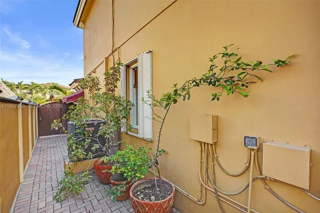 $950,000 | 876 Southwest 155th Court, Miami, FL 33194