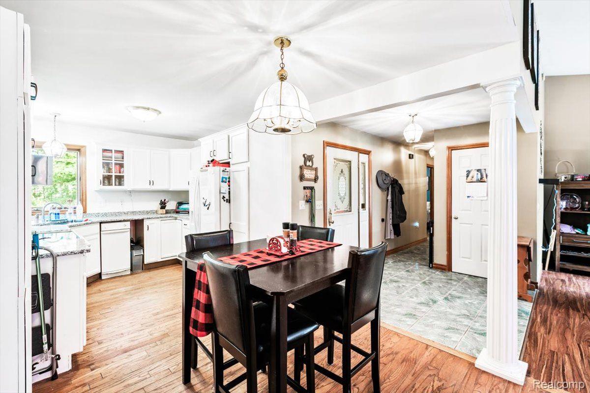 5717 Metcalf Road North Street, MI 48049 - Photo 10 of 42 Gallery Image 10