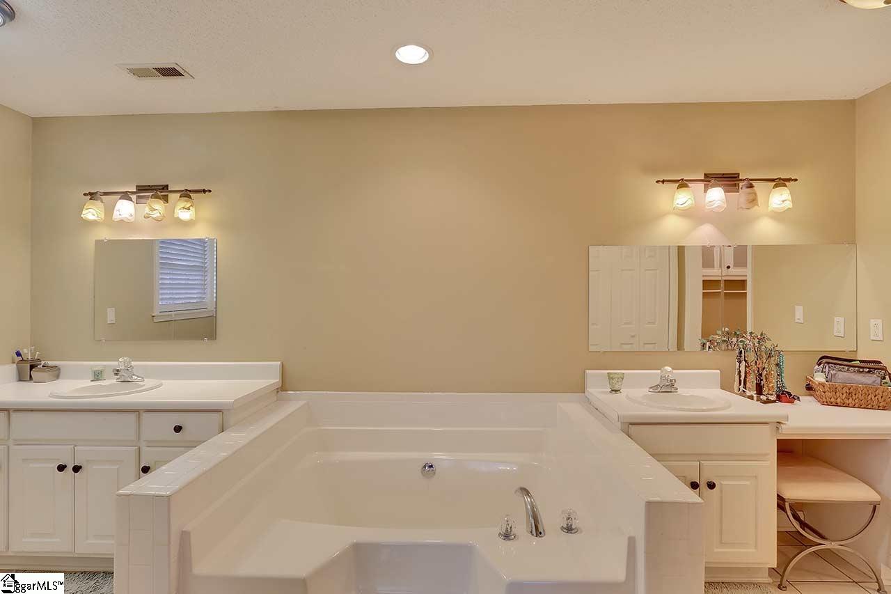7599 Reidville Road Woodruff, SC 29388 - Photo 22 of 34