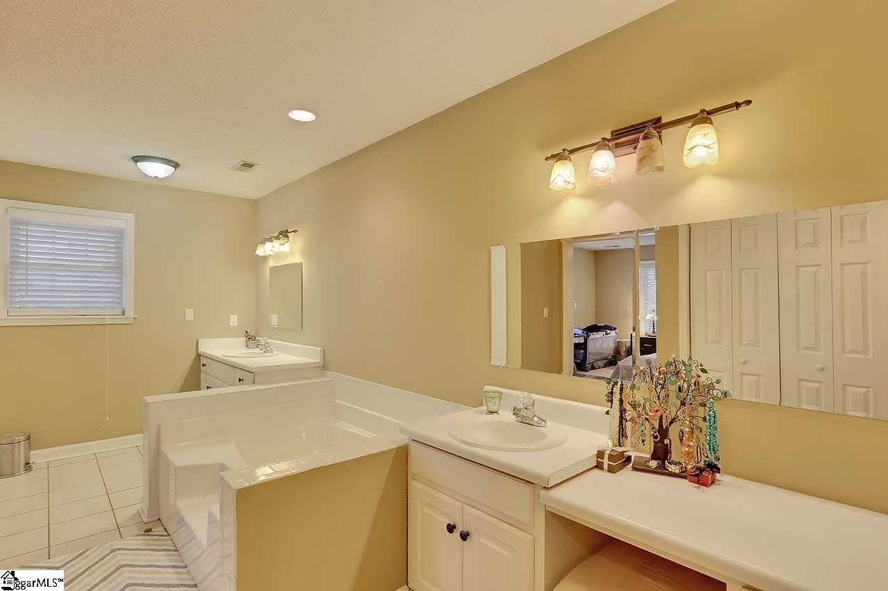 7599 Reidville Road Woodruff, SC 29388 - Photo 23 of 34