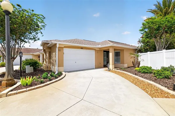 $470,000 | 1887 Loadstar Avenue, The Villages, FL 32162