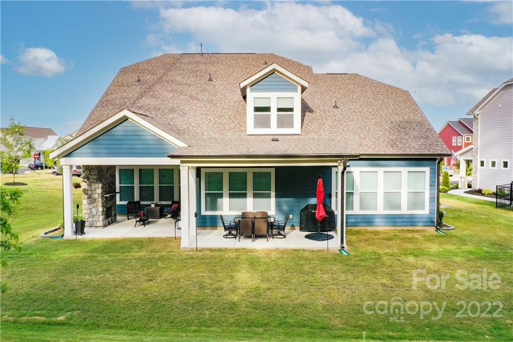 4212 River Otter Road Clover, SC 29710 - Photo 3 of 48 Gallery Image 3
