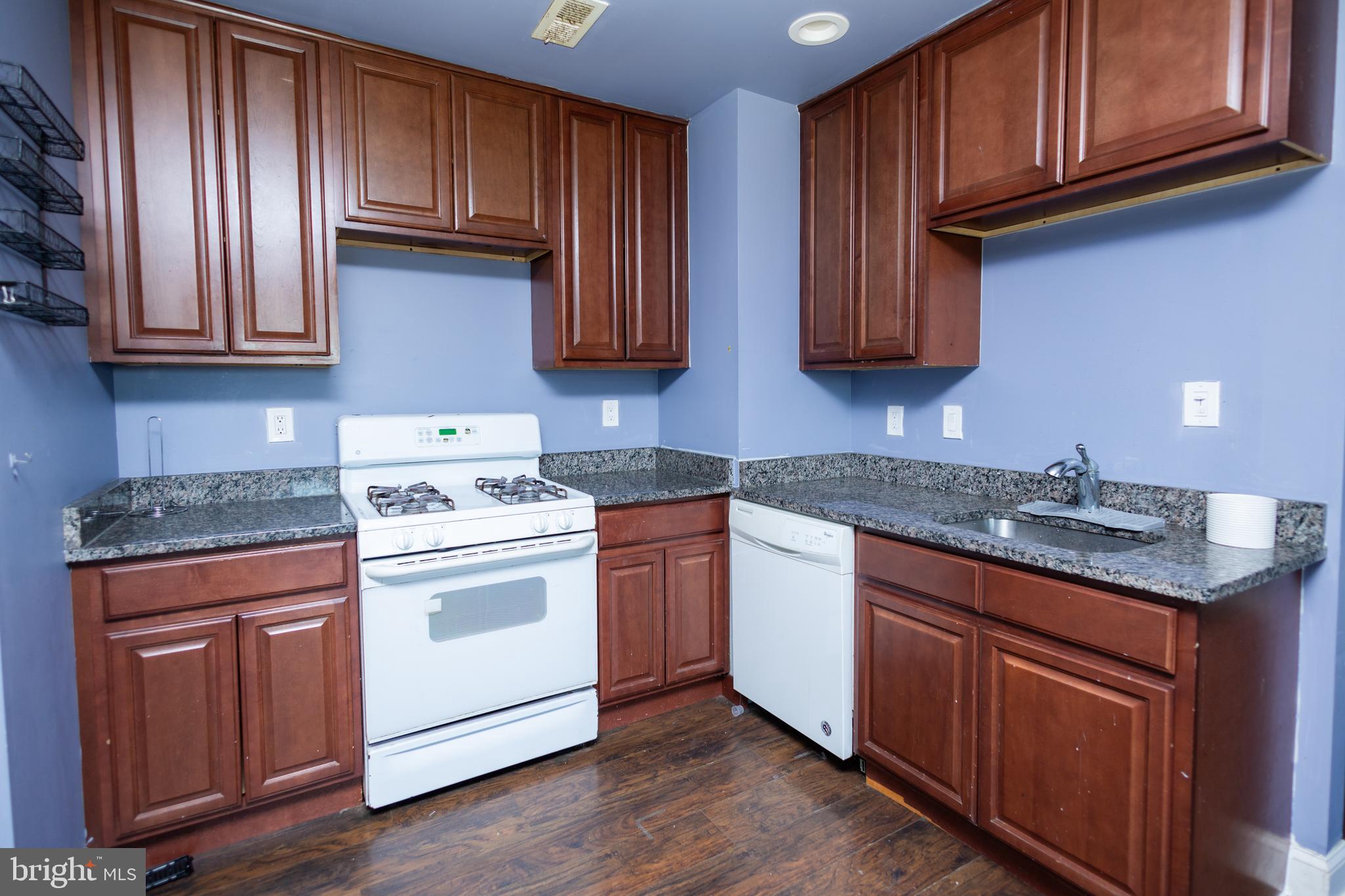 3201 Morrell Avenue Philadelphia, PA 19114 - Photo 13 of 57