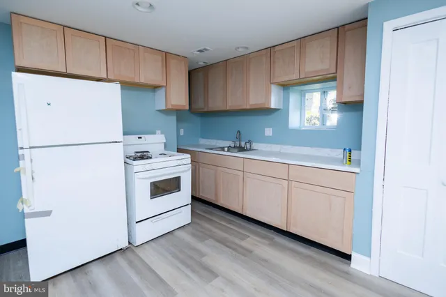 $780,000 | 3201 Morrell Avenue, Philadelphia, PA 19114