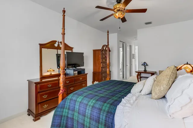 $475,000 | 2281 Egret Cove Drive, West Palm Beach, FL 33411