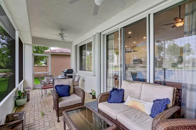 $475,000 | 2281 Egret Cove Drive, West Palm Beach, FL 33411