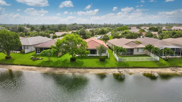 $475,000 | 2281 Egret Cove Drive, West Palm Beach, FL 33411