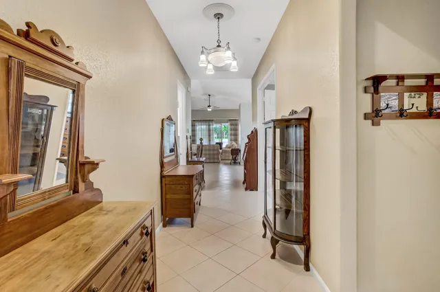 $475,000 | 2281 Egret Cove Drive, West Palm Beach, FL 33411