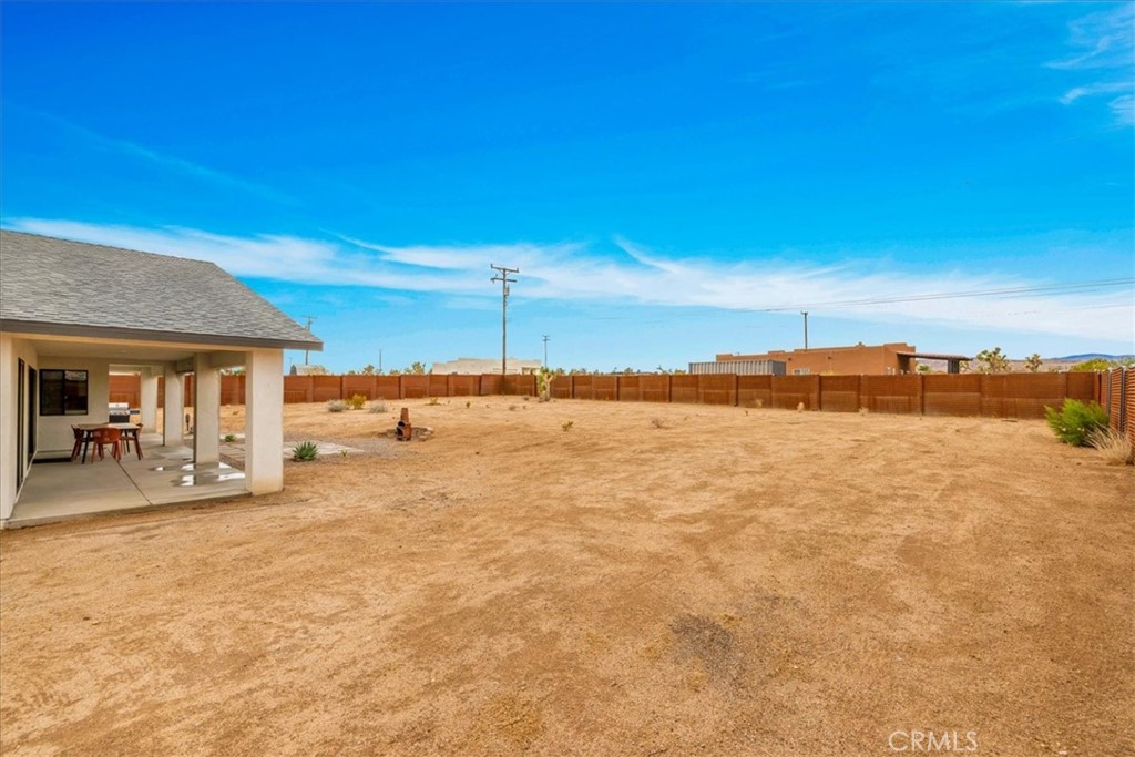 3848 Ruidosa Avenue Yucca Valley, CA 92284 - Photo 33 of 44
