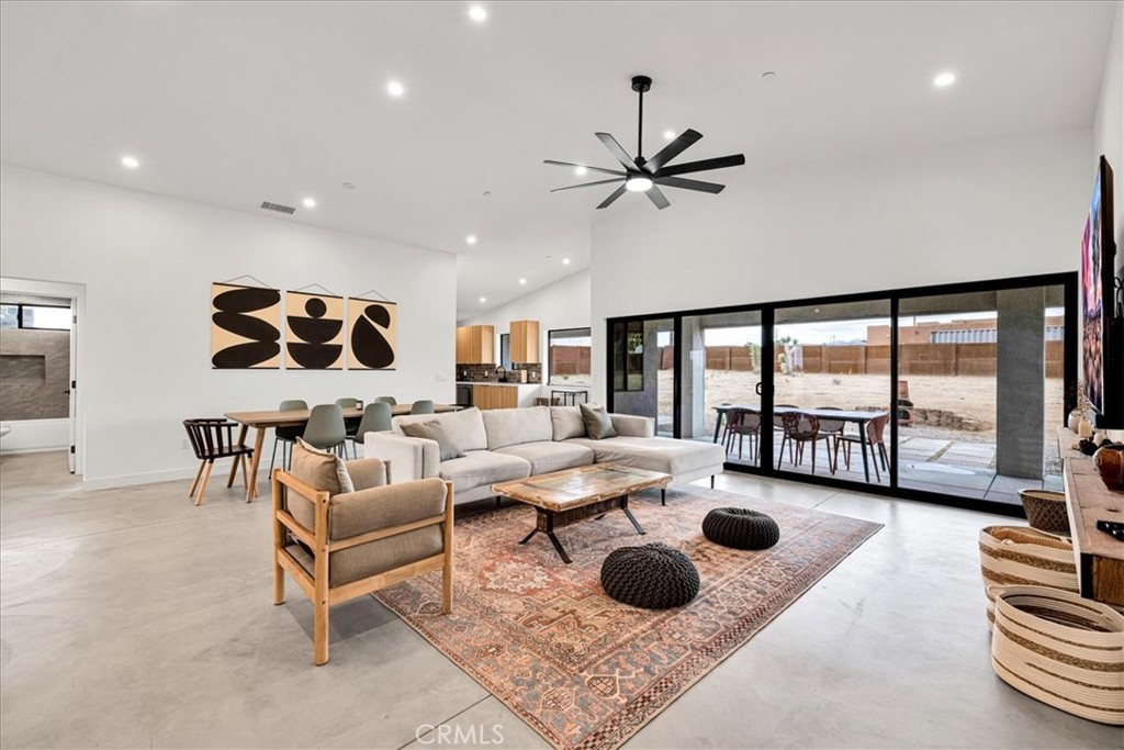 3848 Ruidosa Avenue Yucca Valley, CA 92284 - Photo 7 of 44