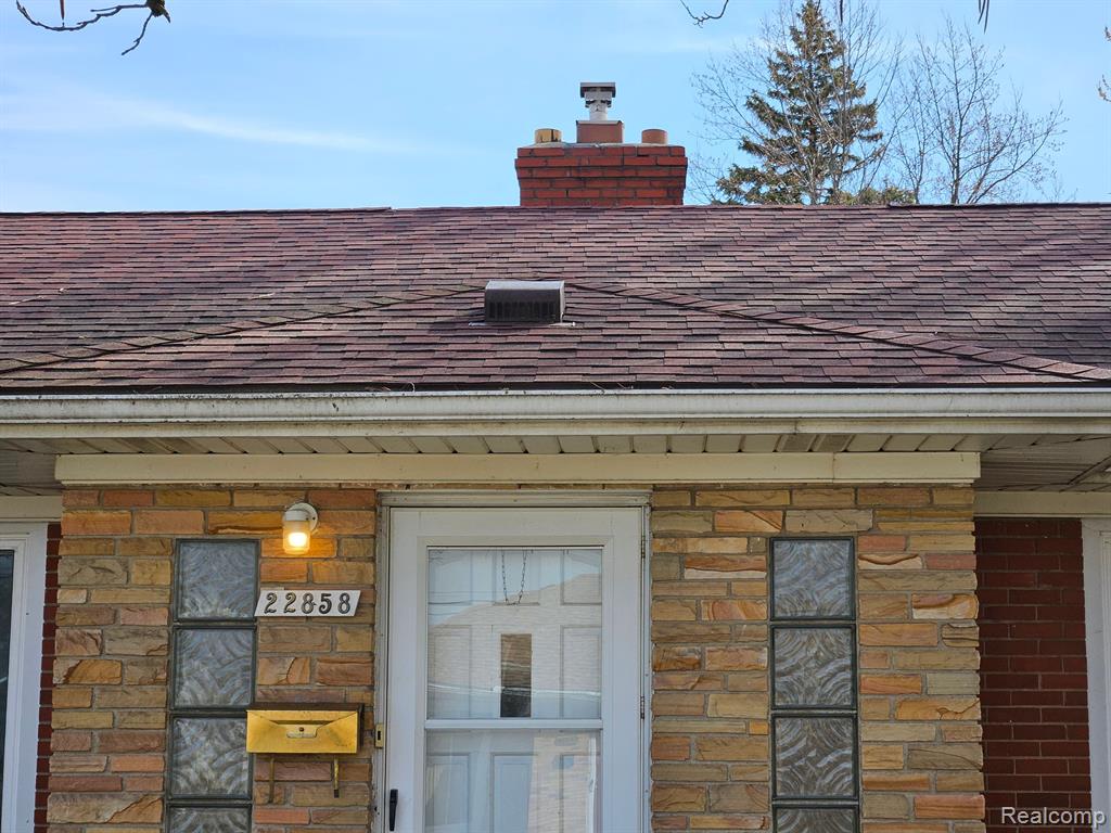 22858 Rausch Avenue Eastpointe, MI 48021 - Photo 5 of 36