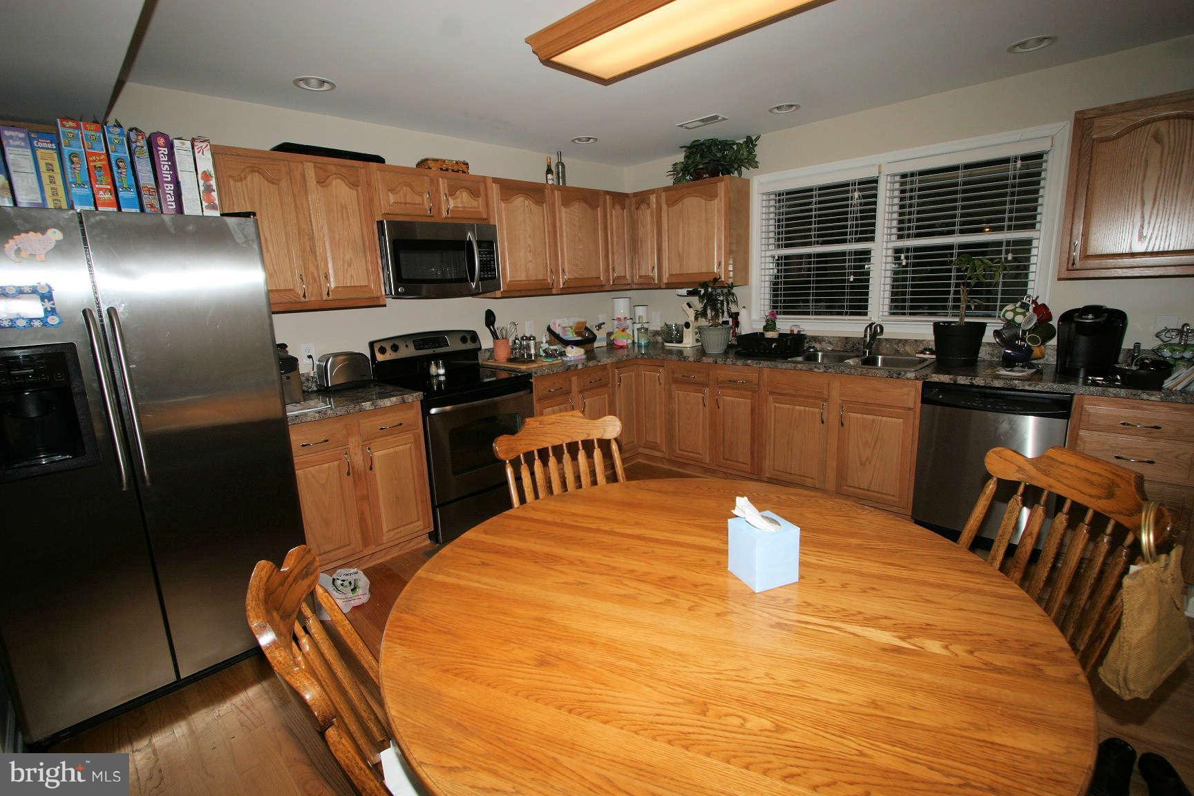 8019 Mapleville Road Boonsboro, MD 21713 - Photo 9 of 15 Kitchen