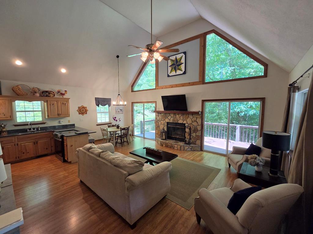 3333 Ellington Road Hayesville, NC 28904 - Photo 6 of 28