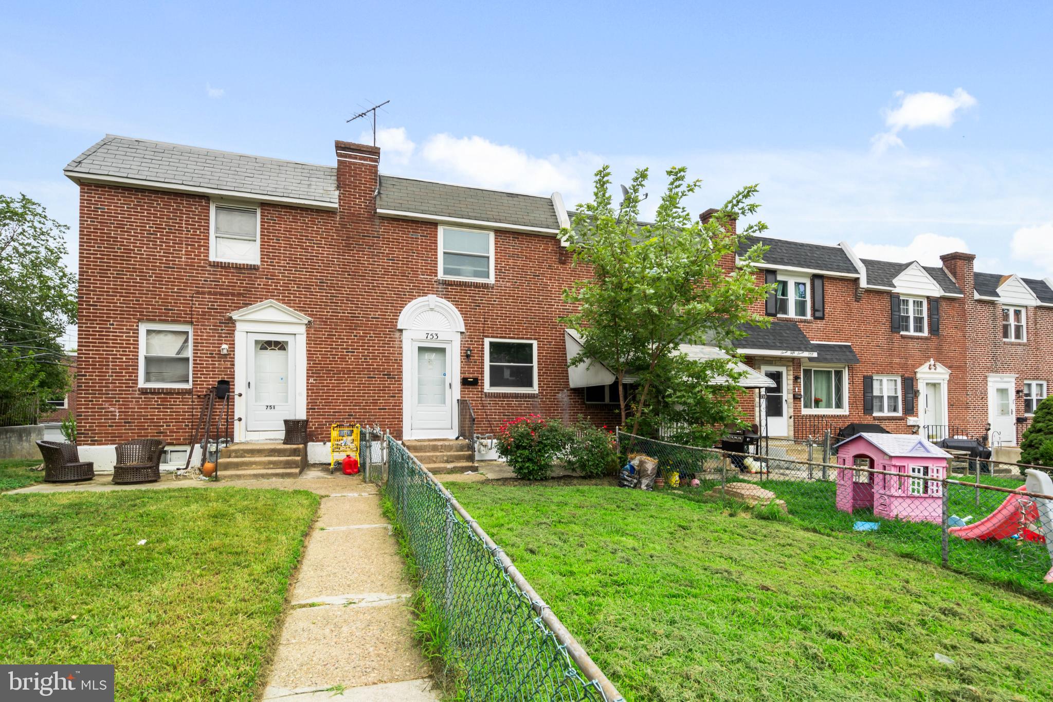 753 Bennington Road Folcroft, PA 19032 - Photo 2 of 25 a front view of house with yard