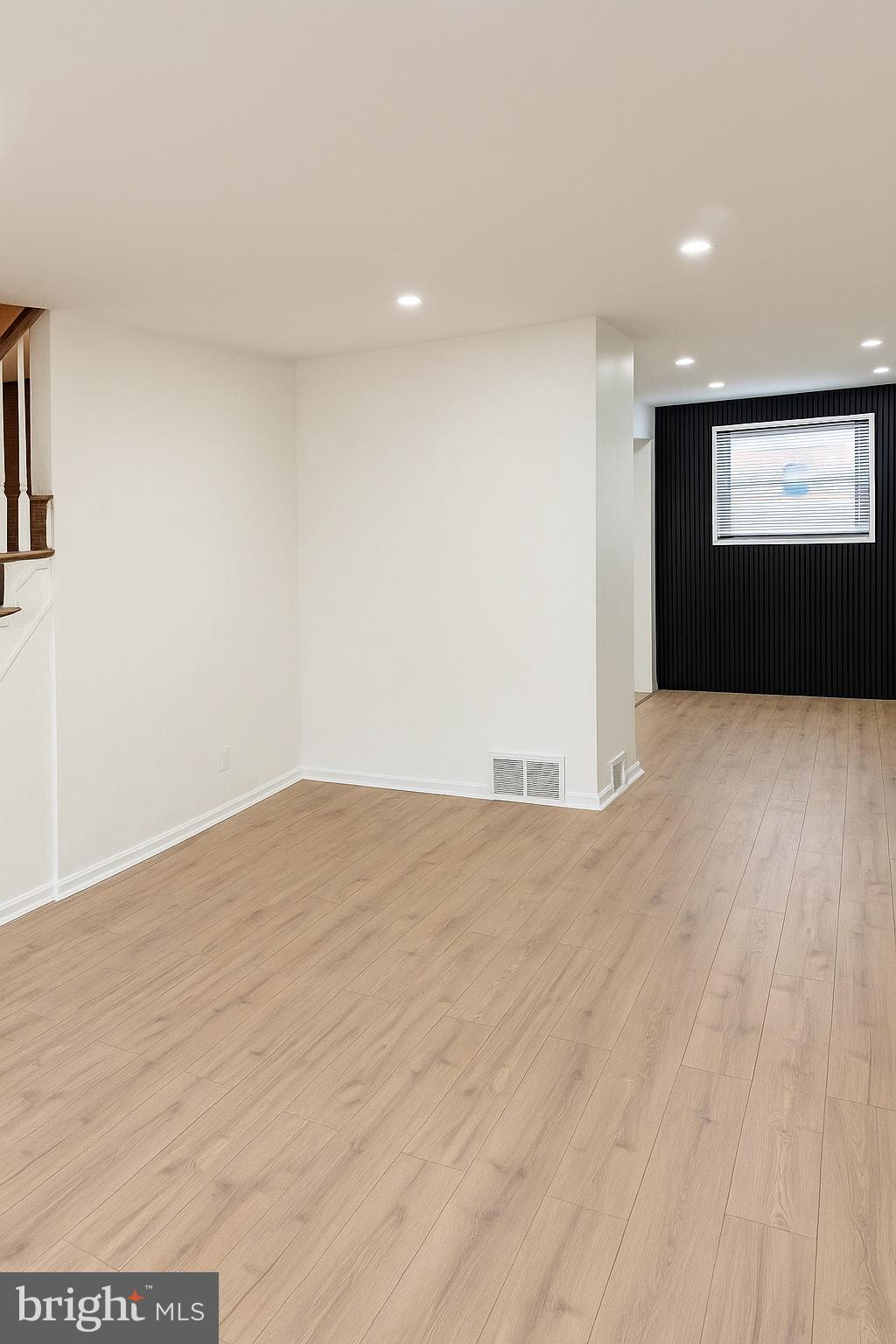 753 Bennington Road Folcroft, PA 19032 - Photo 5 of 25 a view of an empty room