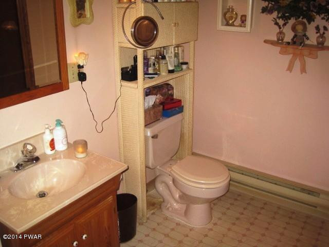 1009 Ridge Drive Gouldsboro, PA 18424 - Photo 21 of 37