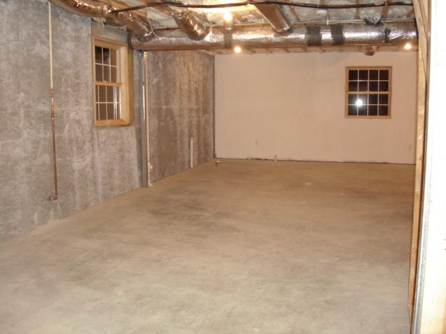91 Stonehaven Lane Blue Ridge, VA 24064 - Photo 41 of 52 a view of an empty room