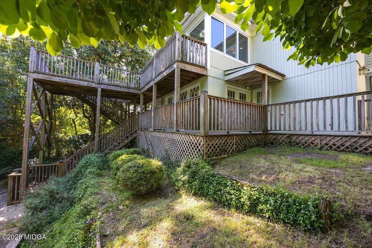 1019 Bond Street Macon, GA 31201 - Photo 49 of 56 a view of a garden