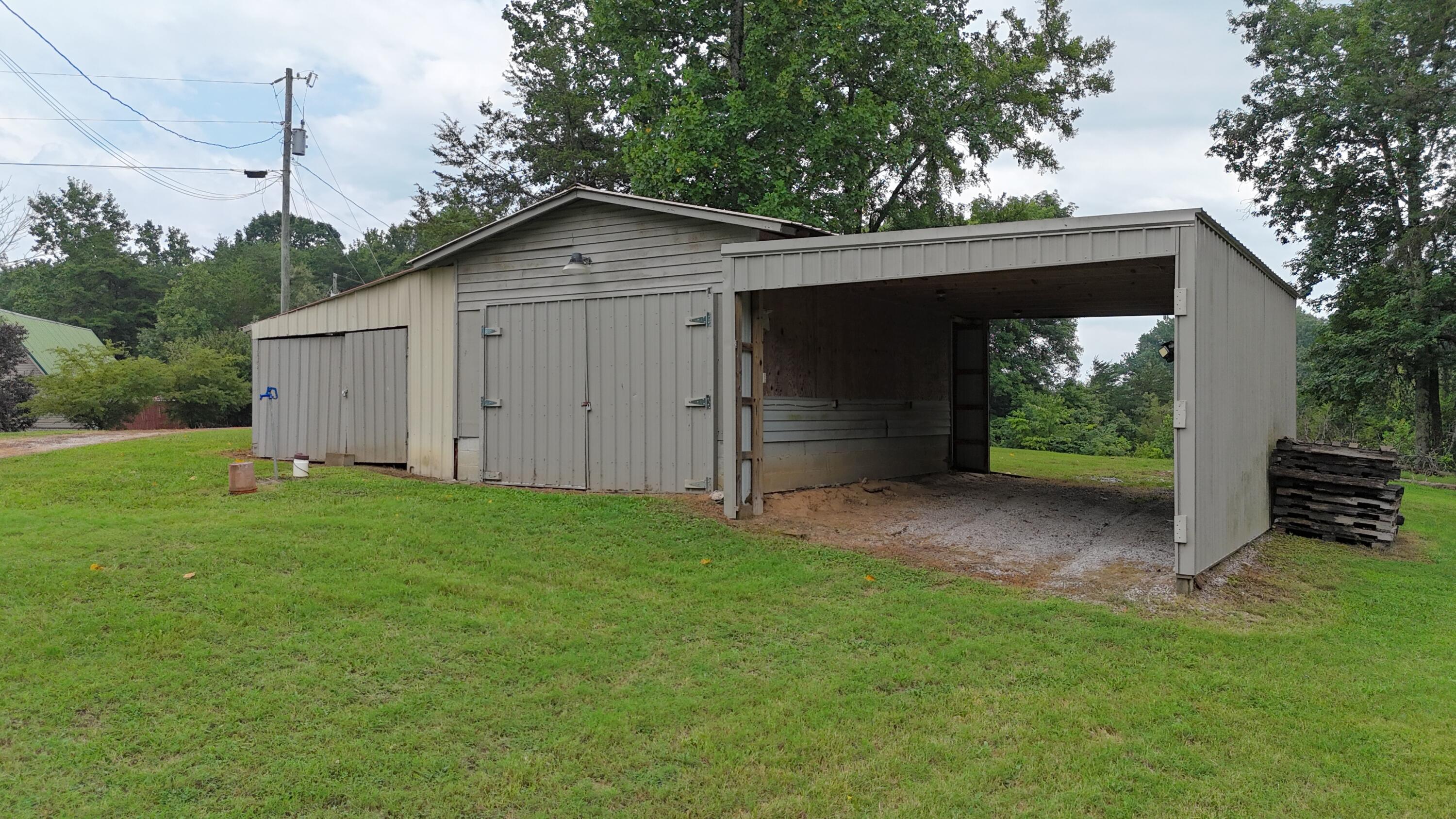 95 Eagle Rise Road Nancy, KY 42544 - Photo 3 of 27 3