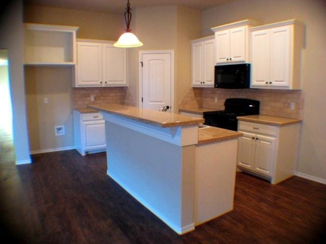 6812 Oak Ridge Avenue Lubbock, TX 79424 - Photo 3 of 10 Photo 3