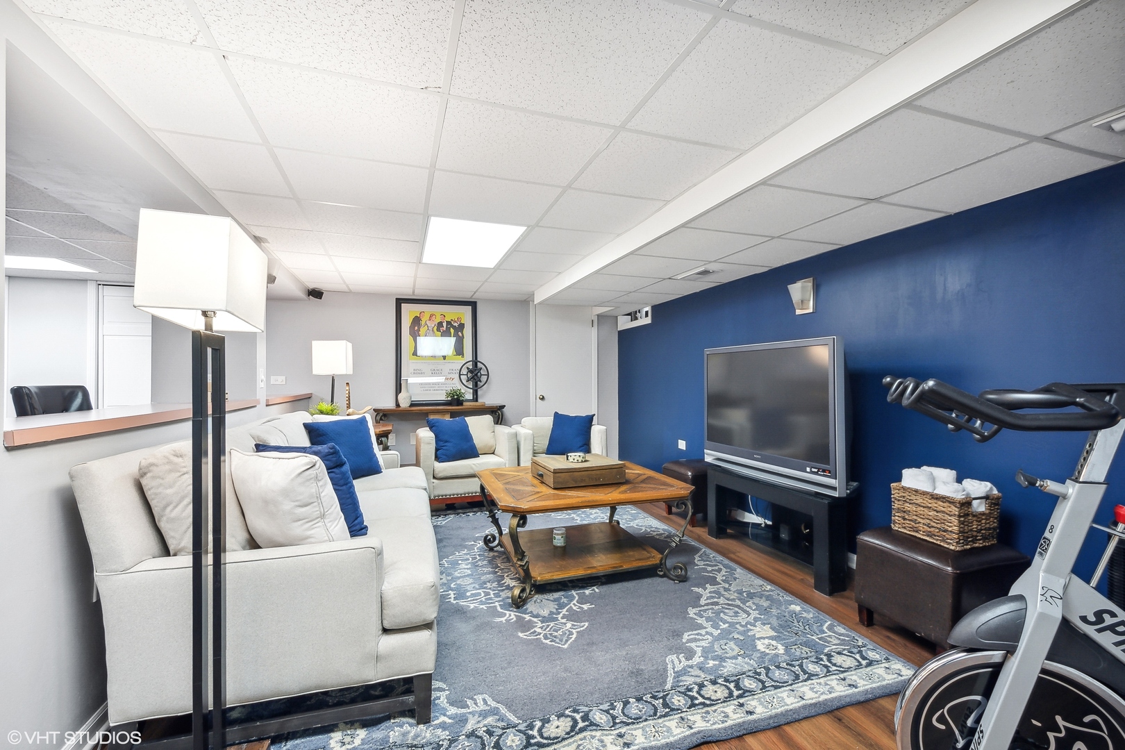 810 Shermer Road Glenview, IL 60025 - Photo 12 of 22 a living room with furniture and a flat screen tv