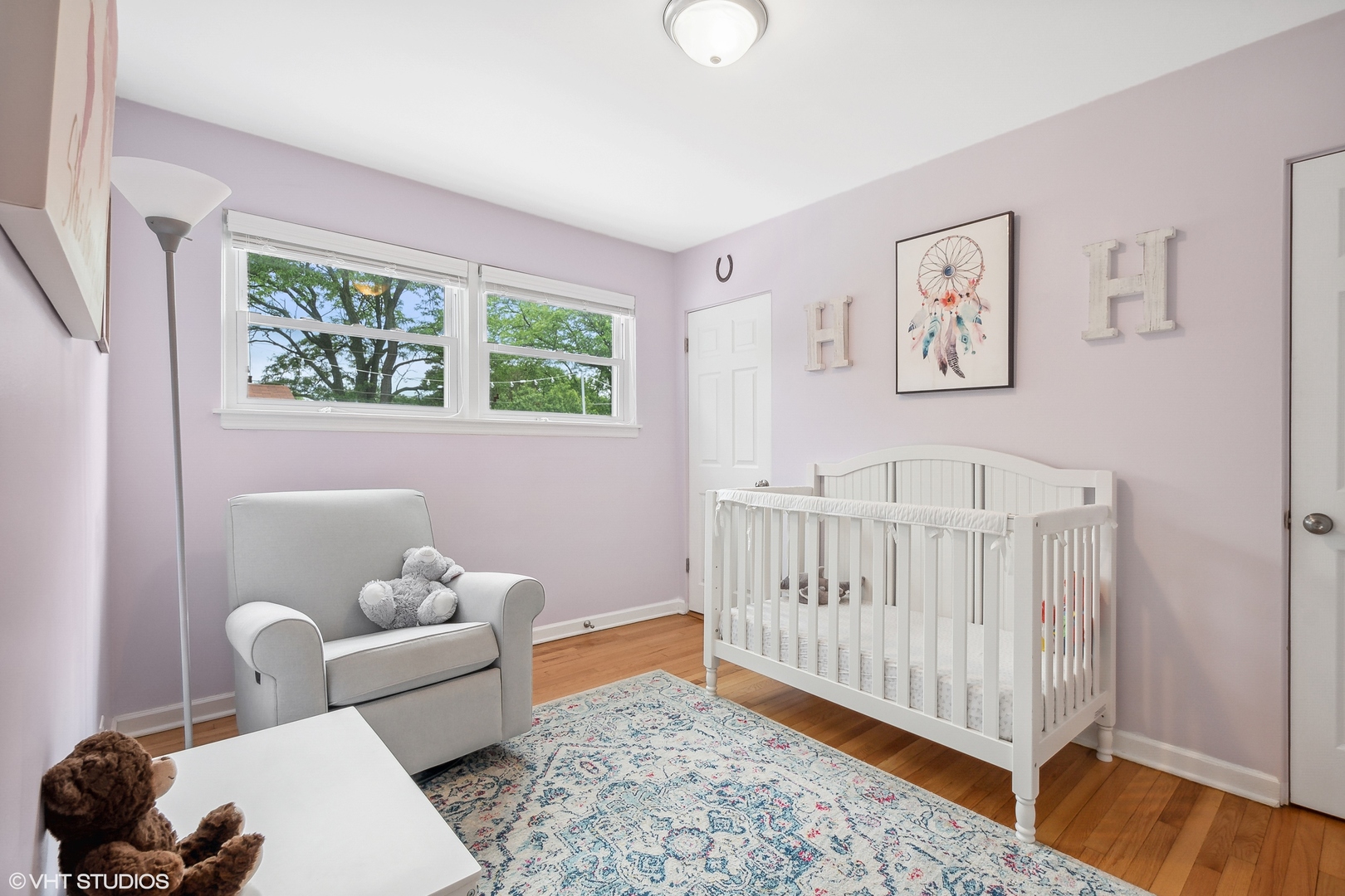 810 Shermer Road Glenview, IL 60025 - Photo 9 of 22 a bedroom with furniture and a window