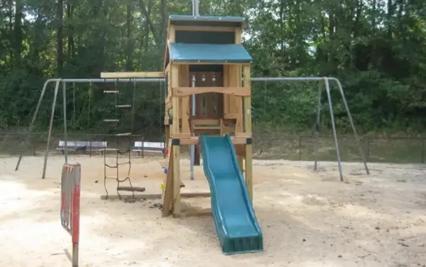 $756 | 380 Regal Street, Winfield, AL 35594