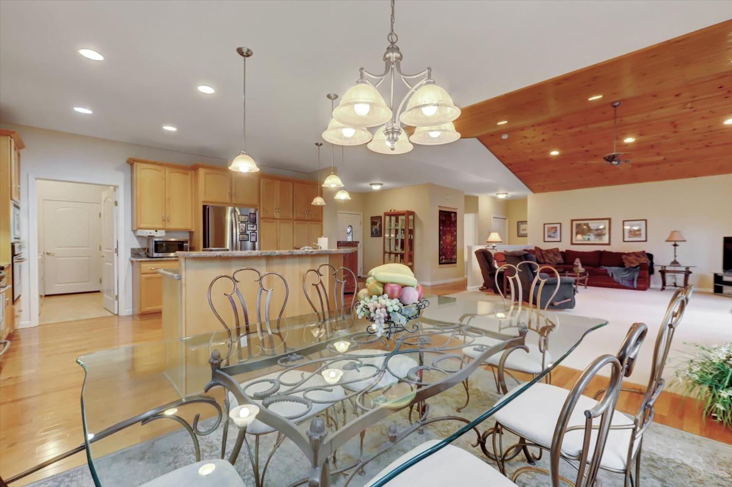 17036 Alice Way Grass Valley, CA 95949 - Photo 5 of 58 a view of a dining area with furniture