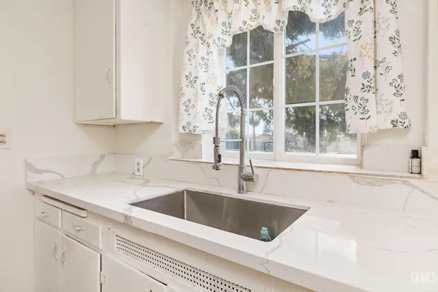 $310,000 | Undisclosed Address, Bakersfield, CA 93308