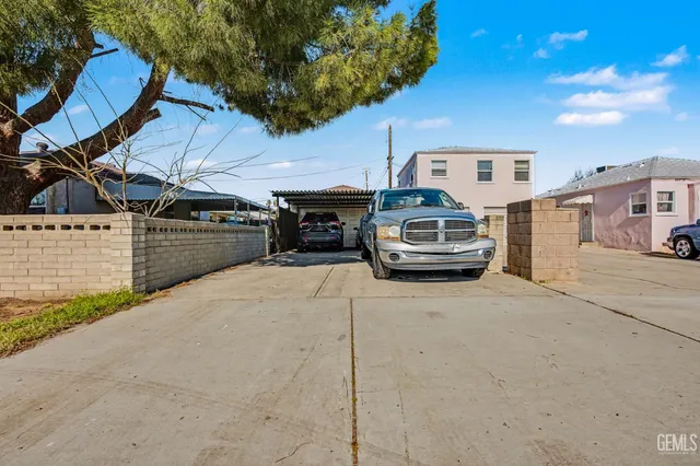 $310,000 | Undisclosed Address, Bakersfield, CA 93308