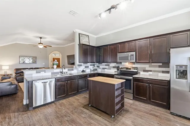 $310,000 | 441 Wishbone Lane, Fort Worth, TX 76052