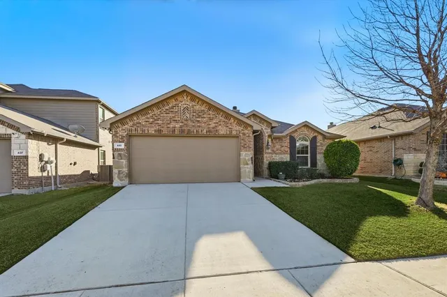 $310,000 | 441 Wishbone Lane, Fort Worth, TX 76052