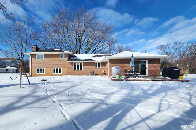 $350,000 | 1404 Downing Court, Tremont, IL 61568