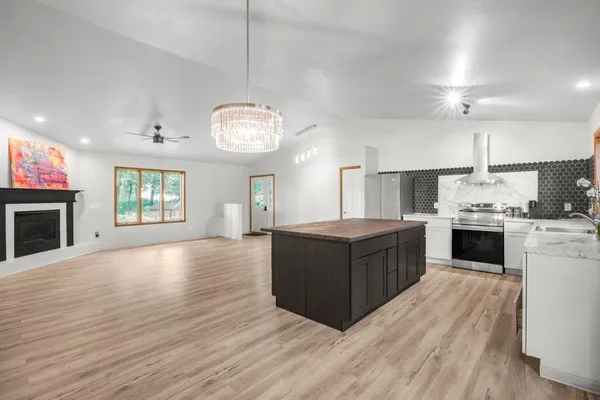 $499,900 | 1843 60th Avenue, Osceola, WI 54020