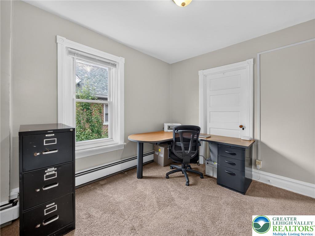 425 Ridge Street Emmaus, PA 18049 - Photo 21 of 27 An inviting flex space offers versatility for a bedroom, home office or creative studio.
